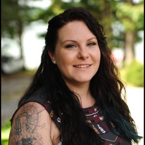 Meet your Posher, Brit